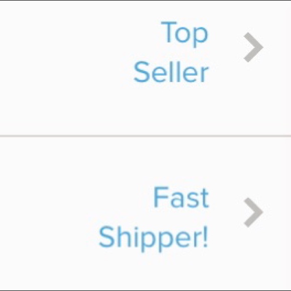 Posh Ambassador✨Top rated/fast shipper/top seller✨ - Picture 4 of 5